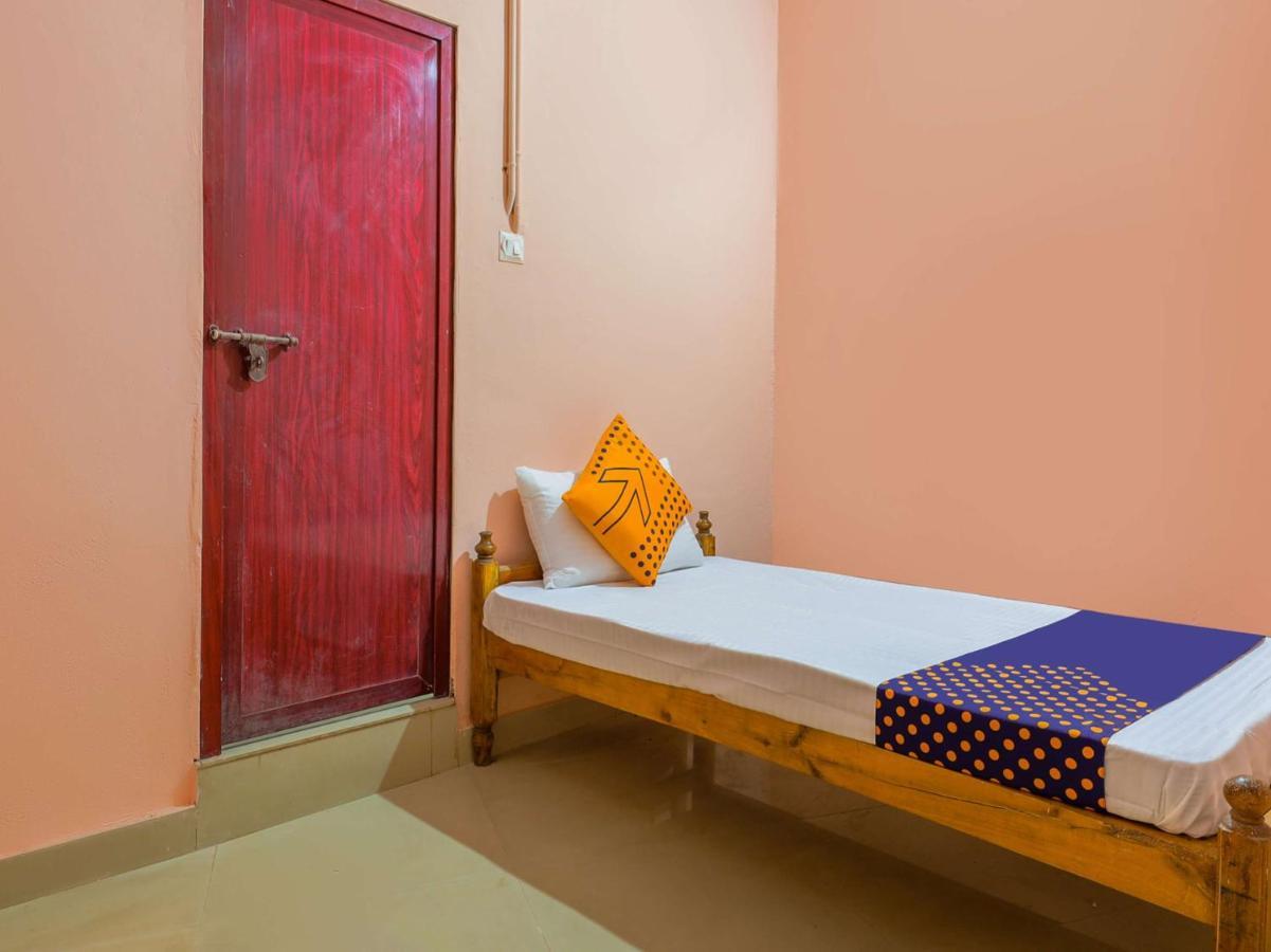 Oyo New Mubarak Tourist Home Panmana Ngoại thất bức ảnh