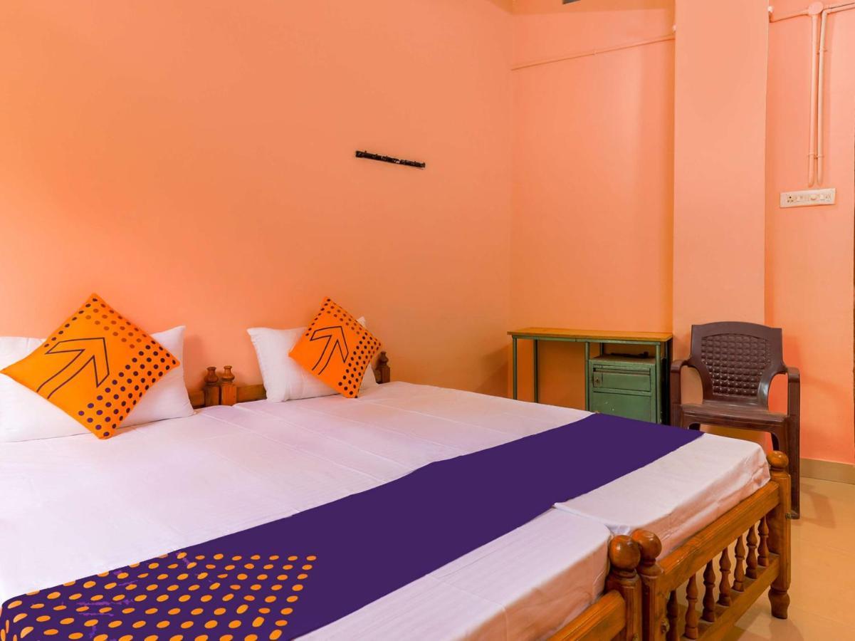 Oyo New Mubarak Tourist Home Panmana Ngoại thất bức ảnh